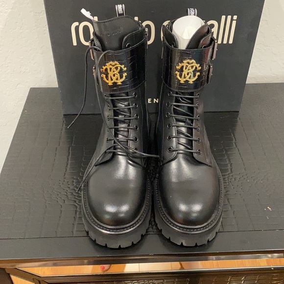 Roberto Cavalli boots - Picture 2 of 7